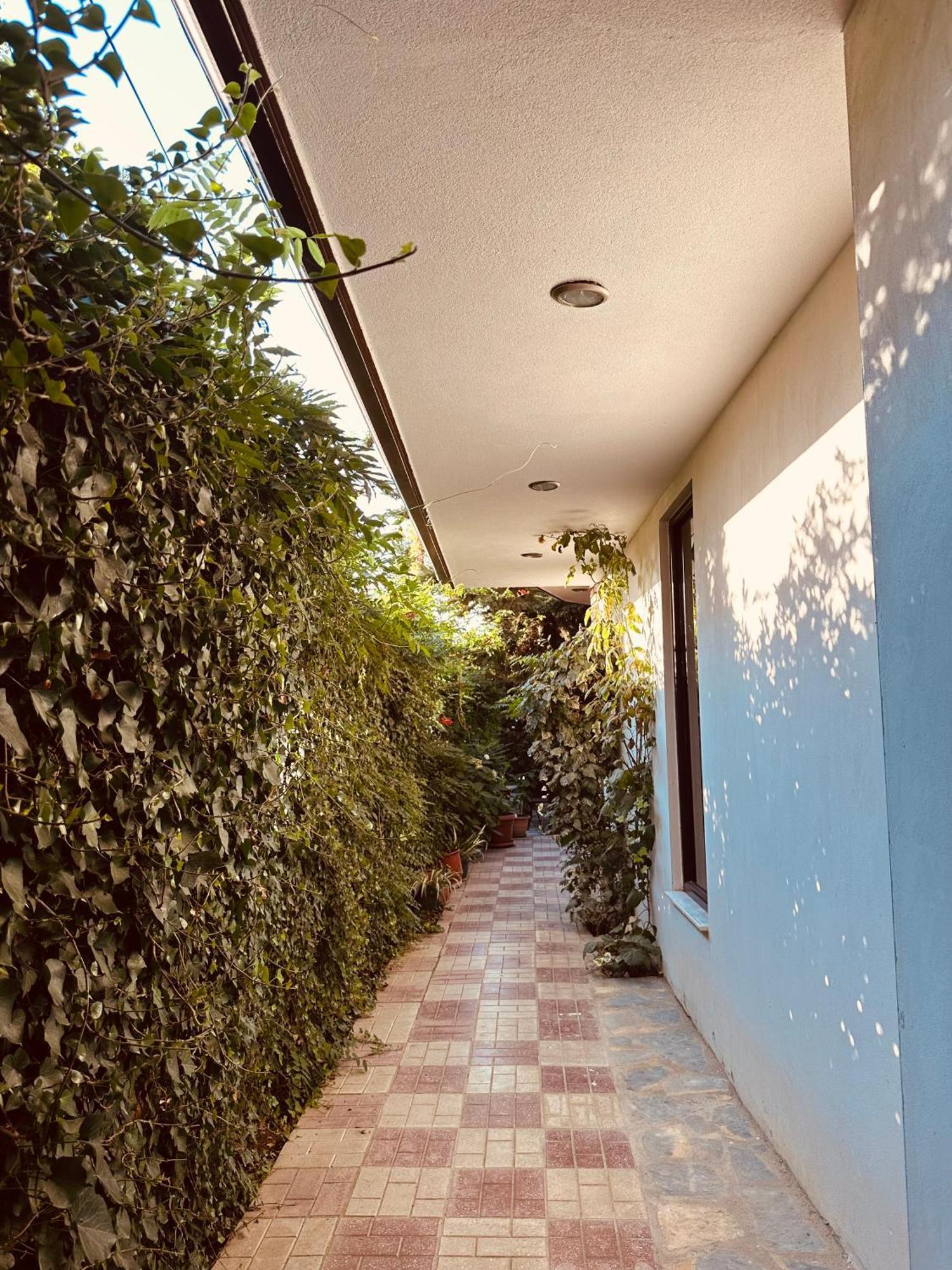 Hotel Saint Marena Pogradec Esterno foto