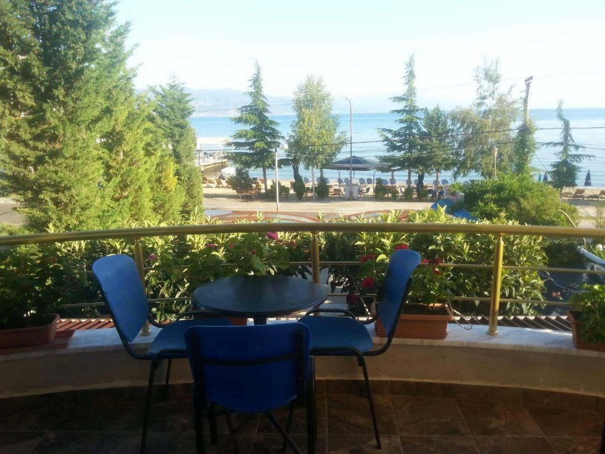 Hotel Saint Marena Pogradec Esterno foto